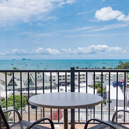 Ocean View Apartment 14 Airlie Beach Bagian luar foto